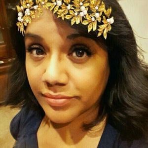 Meet your Posher, Toni